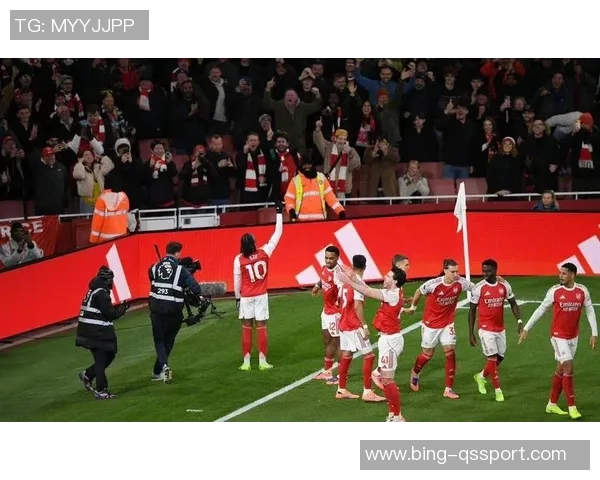 英超第12轮MVP候选名单出炉埃泽安德烈桑托斯皮克福德争夺荣誉